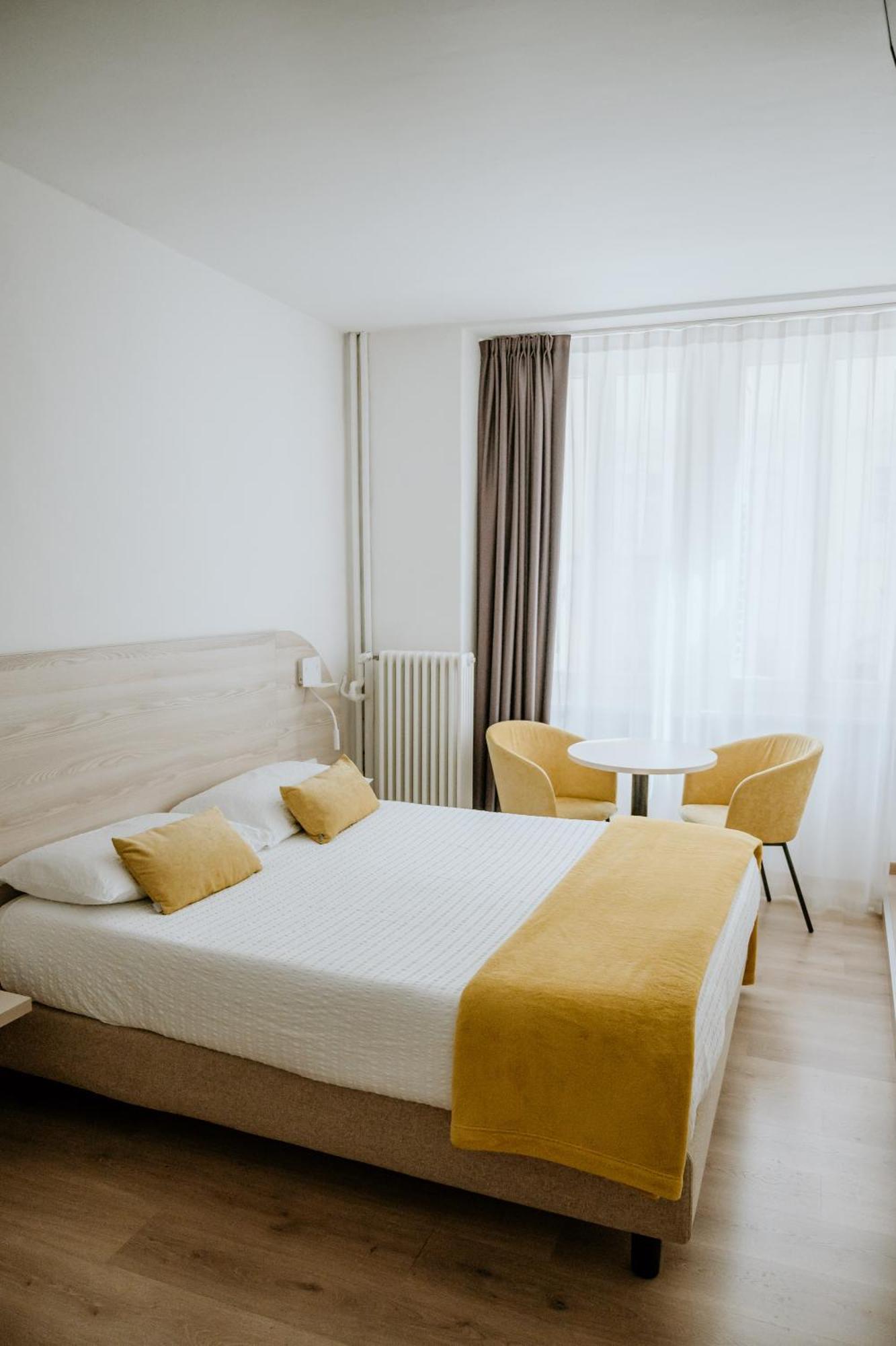 Hotel Venezia Trento Exterior foto